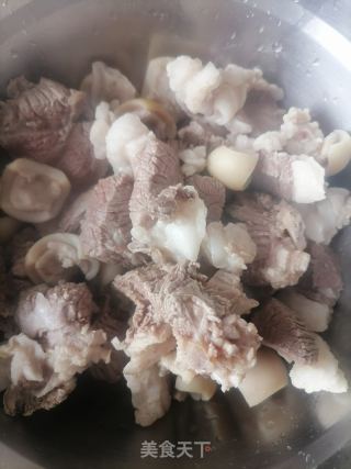 红烧羊肉的做法步骤：4