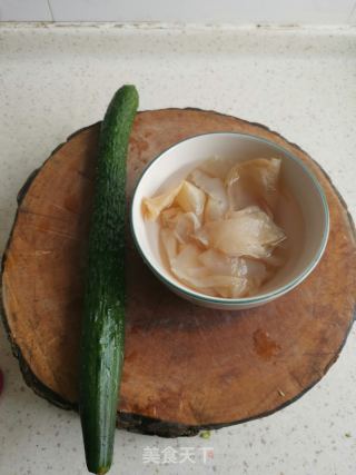 凉拌蛰皮的做法步骤：1