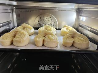 椰蓉面包的做法步骤：17