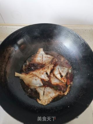 红烧小平鱼的做法步骤：9