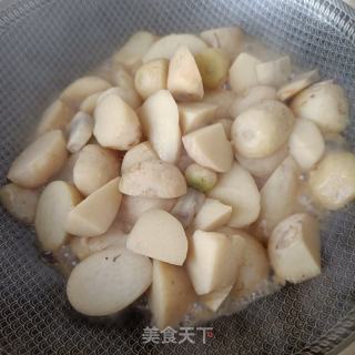 焖芋头的做法步骤：10