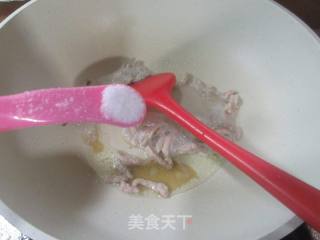 肉丝香干炒腌白菜的做法步骤：5