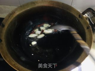 醋溜白菜的做法步骤：2
