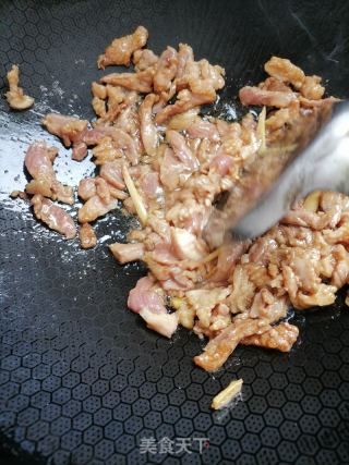 辣椒炒肉的做法步骤：5