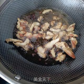 油渣拌莲花白的做法步骤：2