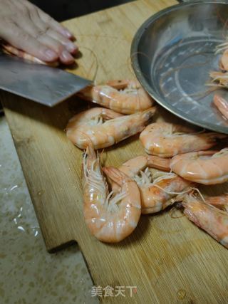 葱爆深海虾的做法步骤：3