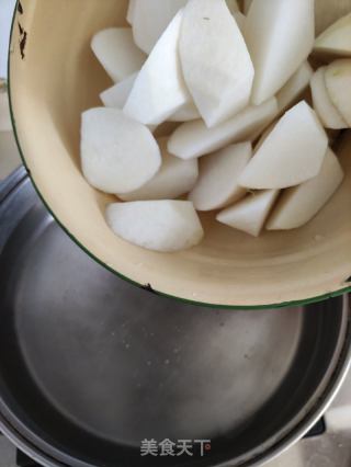 大骨炖萝卜的做法步骤：8