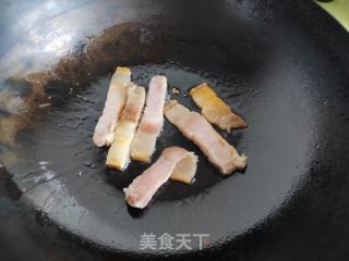 咸肉红香芋炖萝卜的做法步骤：4