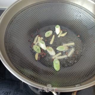 白菜粉丝炖大虾的做法步骤：6