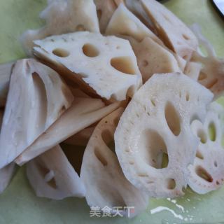 花生莲藕素汤的做法步骤：1