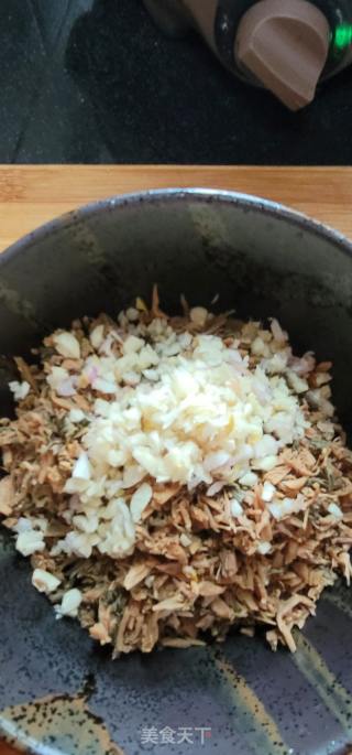 猪肉梅干菜全麦包子的做法步骤：7