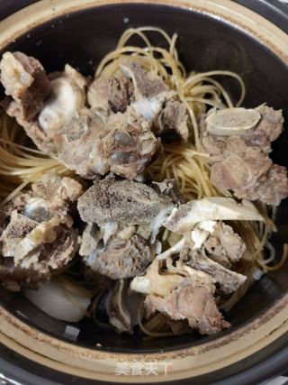 韩式牛排骨汤的做法步骤：10