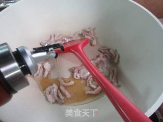 肉丝韭菜茭白炒魔芋丝的做法步骤：6