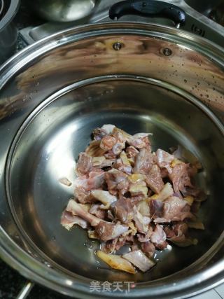 海带鸭子汤的做法步骤：9