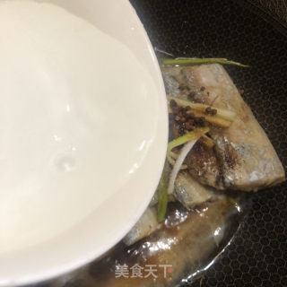 红焖带鱼的做法步骤：8