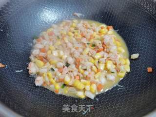 干贝虾仁蔬菜粥的做法步骤：7