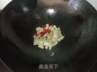 洋葱炒黑鱼片的做法步骤：7