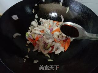 洋葱炒黑鱼片的做法步骤：10