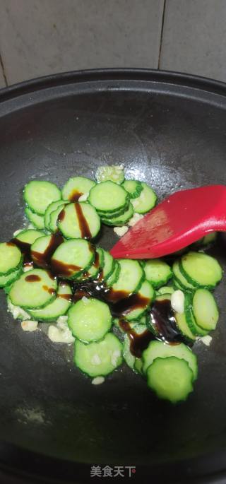 牛肉炒青瓜片的做法步骤：8