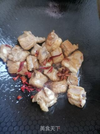 土豆烧排骨的做法步骤：5