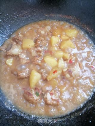 土豆烧排骨的做法步骤：8
