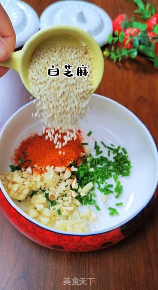 酸辣粉的做法步骤：5