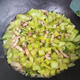 肉丁芥菜炒饭的做法步骤：7