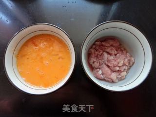肉末炒鸡蛋的做法步骤：1