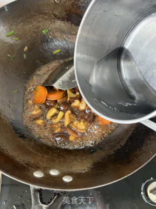 香菇烧豆腐的做法步骤：18