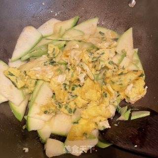 葫芦片炒鸡蛋的做法步骤：8