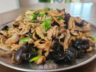 莴笋干炒肉丝的做法步骤：12
