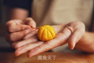 万圣节南瓜酥的做法步骤：8