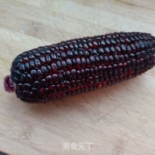 紫玉米粥的做法步骤：1