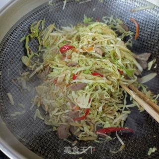 辣炒莲花白的做法步骤：12