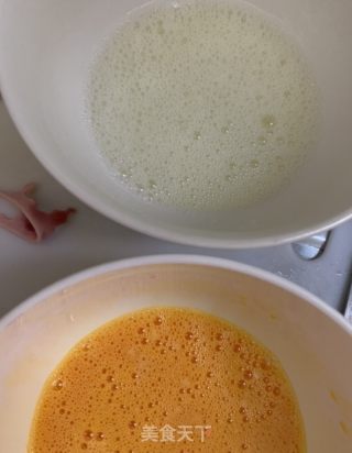 香腸肉松雙色雞蛋卷的做法步骤：3