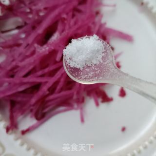 佛手瓜紫美人拌鸡胸肉的做法步骤：4