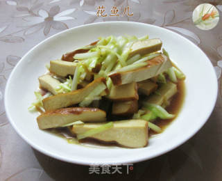 韭黄炒香干的做法
