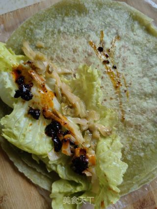 菠菜鸡蛋卷饼的做法步骤：7