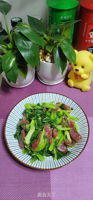 腊肠炒芥菜的做法步骤：11