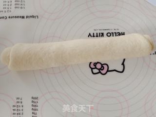 提子乳酪面包卷的做法步骤：10
