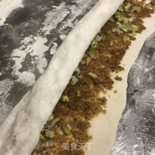 葱花烧饼的做法步骤：11