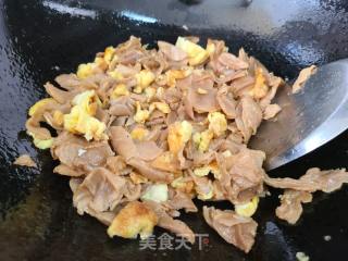 莴笋干炒鸡蛋的做法步骤：5
