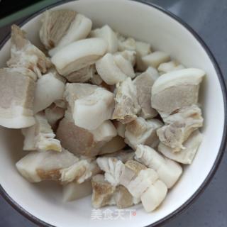 山楂烧肉的做法步骤：1