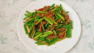 蒜苗炒牛肉的做法步骤：7