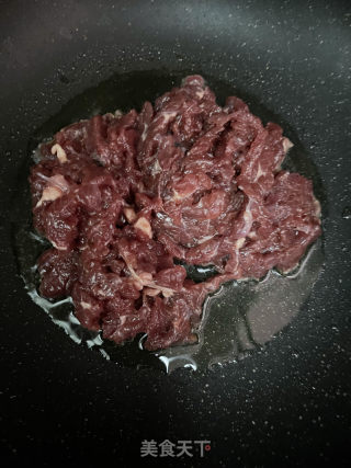 茶树菇炒牛肉的做法步骤：6