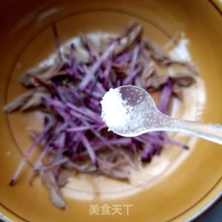莲花白拌鸽胸肉的做法步骤：7