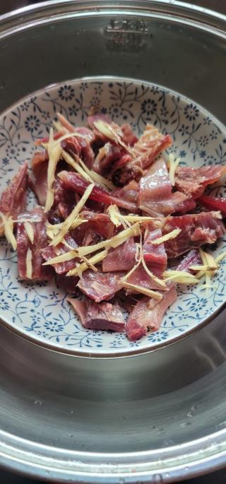 清蒸腊鹌鹑的做法步骤：5