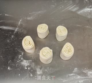 油酥芝麻烧饼的做法步骤：8
