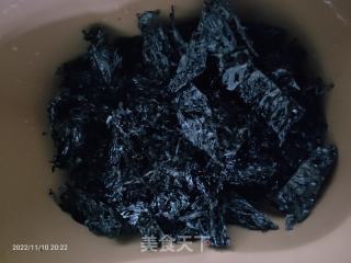 拌饭芝麻紫菜碎（面包机版）的做法步骤：1