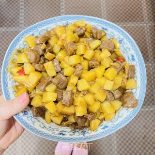 超级下饭菜的 | 黑椒牛肉粒炖土豆粒的做法步骤：9